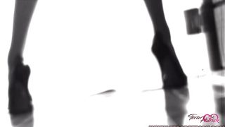 Raw Cunt Banging With Big Dick Stud Evan Stone & Hot Latina Paola Rey!